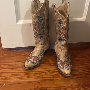 Corral Peace Sign + Wing Boots 7.5